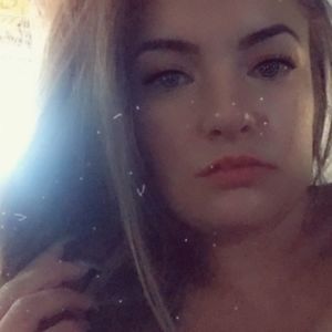 Meet your Posher, Whitney